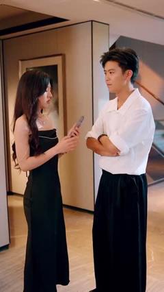 《高手下山老婆是冰山女神》